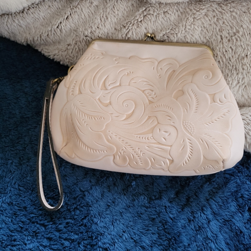 Patricia Nash Wristlet